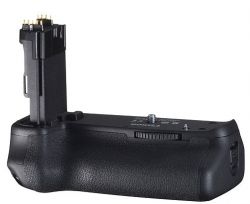 Andorra-Canon BG-E13