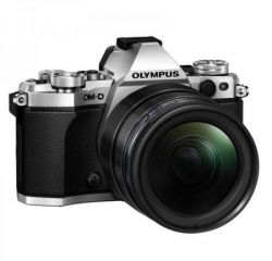 Andorra-Olympus E-M5 Mark II+12-40mm+8GB+Funda+Filtro