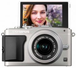 Andorra-Olympus E-PL5+14-42mm 1:3.5-5.6 II