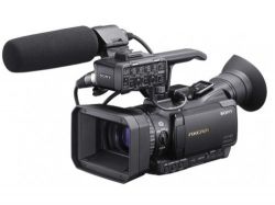 Andorra-Sony HXR-NX70E