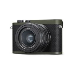 Andorra-Leica Q2 Monochrom Reporter