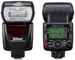 Andorra-Nikon Speedlight SB-700