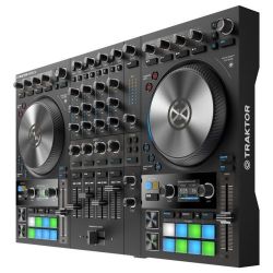 Andorra-Native Instruments Traktor Kontrol S4 MK3